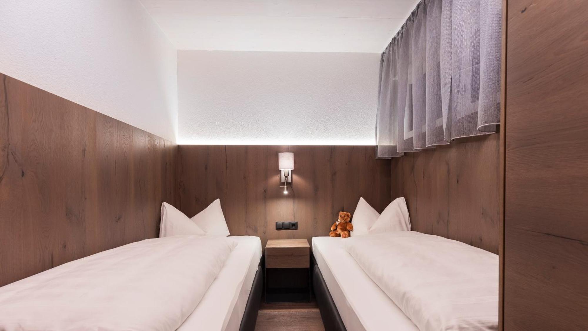 דירות Mathon Residenz Fliana Deluxe מראה חיצוני תמונה